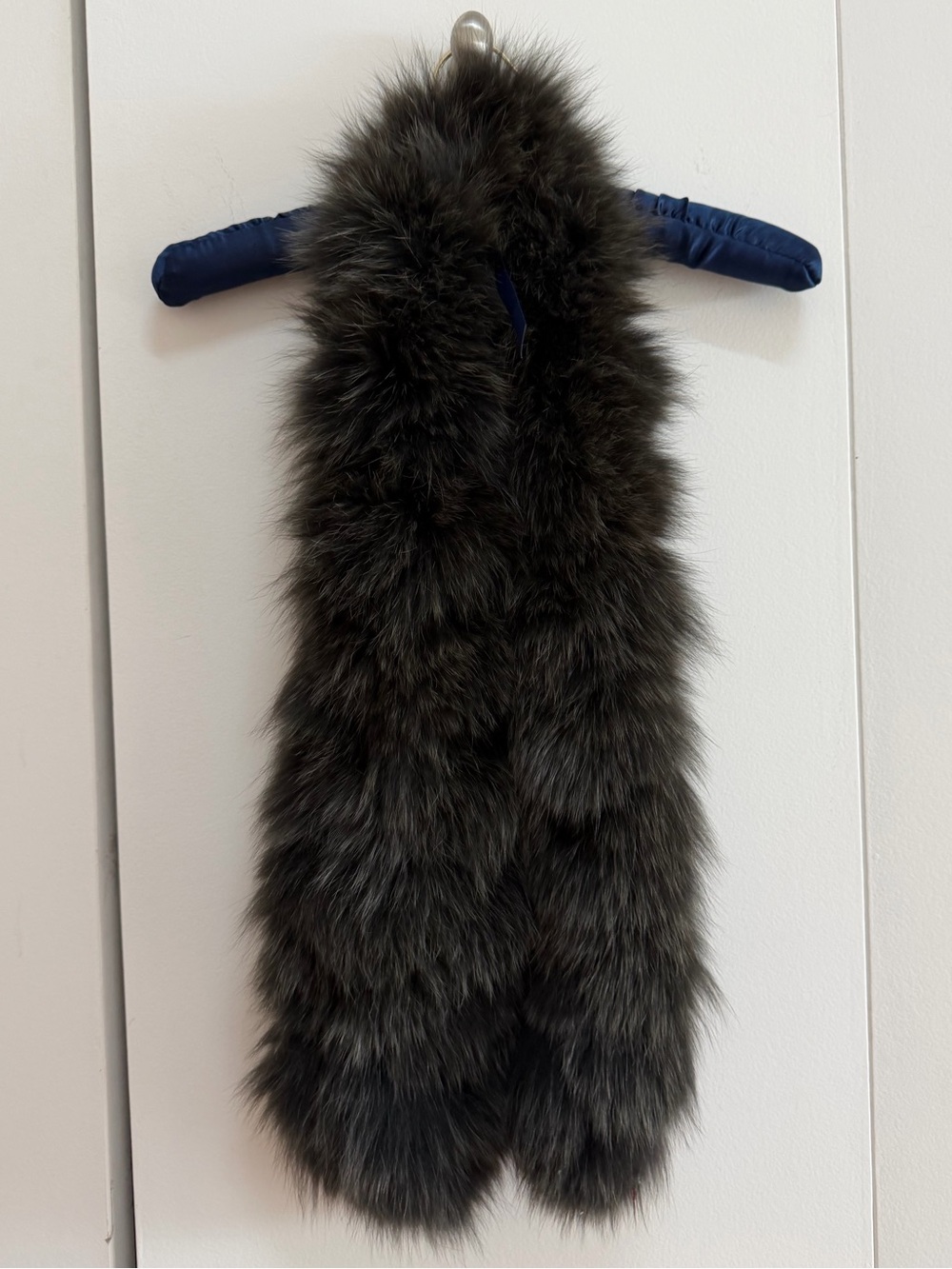 Women’s Fox Fur Infinity Scarf - Dark Gray